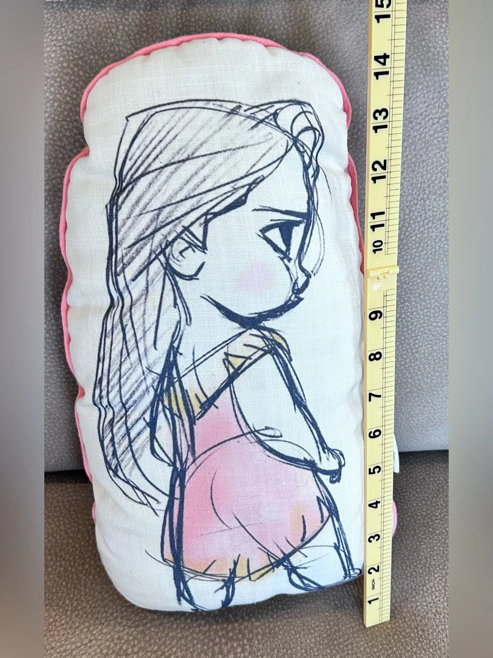 Disney Animators  Collection Pocahontas accent pillow with pocket